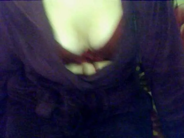 Live sex webcam photo for IngaQAce #287968625