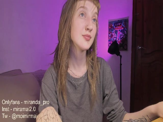 Live sex webcam photo for Miranda2_0 #254938899