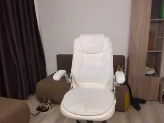 Live sex webcam photo for HOTbrunette69 #240600209