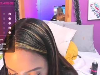 Live sex webcam photo for LittleToxic #240865562