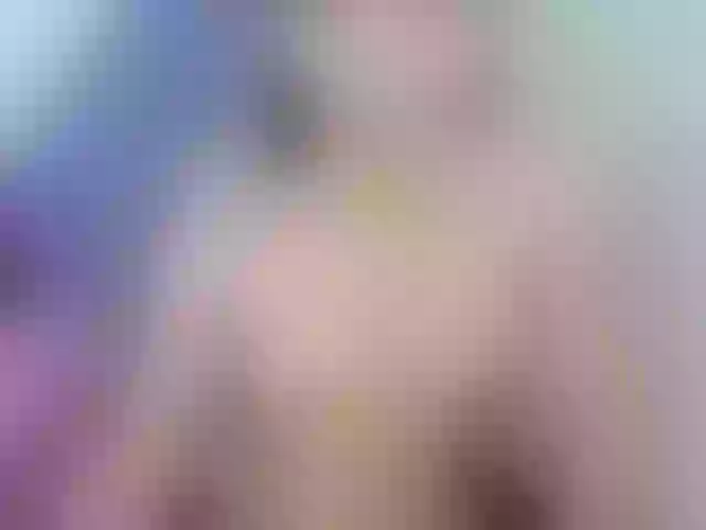Live sex webcam photo for candy-girl18 #262860620