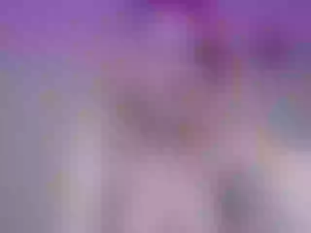 Live sex webcam photo for EmilyMilss #242882310