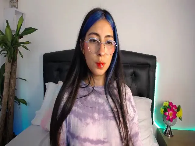 Live sex webcam photo for Mairerf #253531793