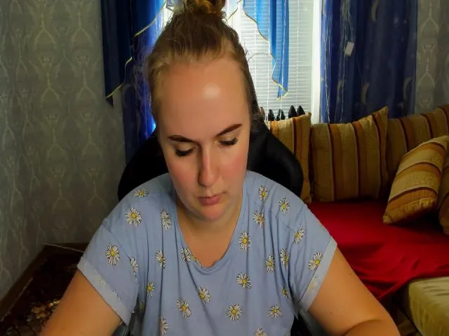 Live sex webcam photo for MaryKent #263564445