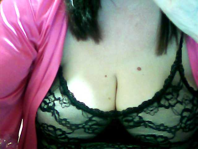 Live sex webcam photo for MadamSG #241190253