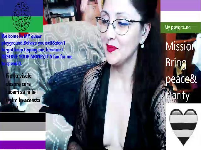 Live sex webcam photo for ImperatrizaS #253242130