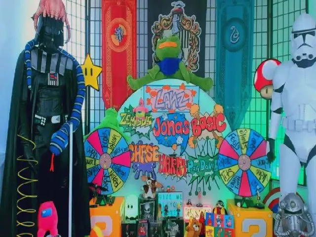 Live sex webcam photo for Agostinha_Red #254187299