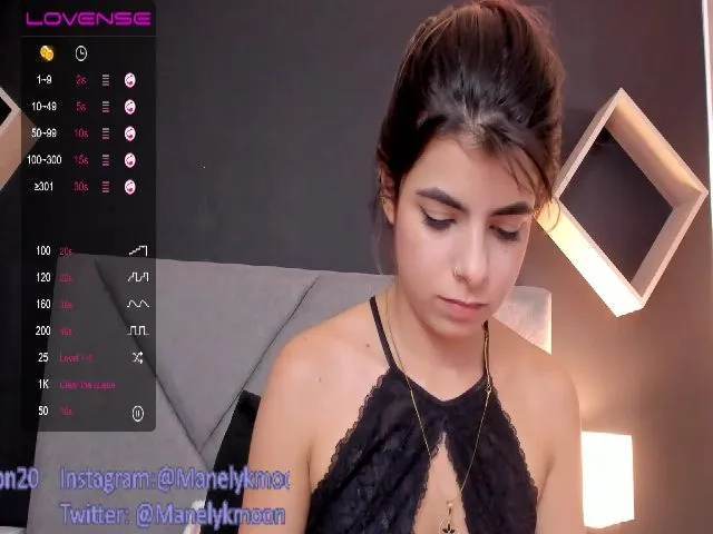 Live sex webcam photo for Manelyk_m #260802649
