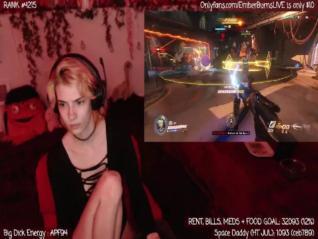 Live sex webcam photo for EmberBurns #254725148