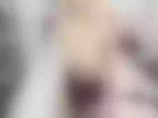 Live sex webcam photo for XTinaYorkX #255457057