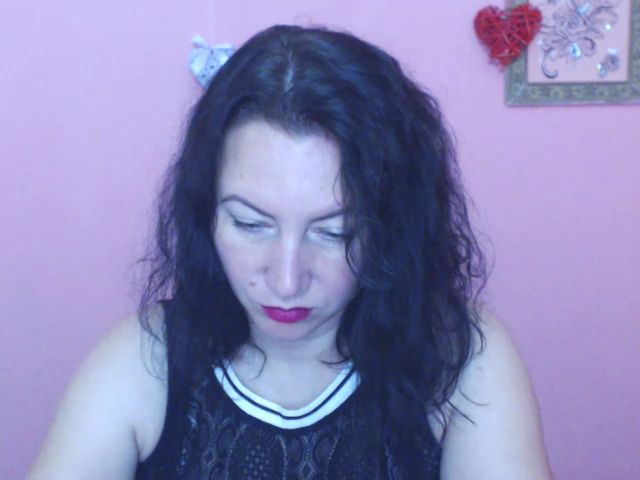 Live sex webcam photo for LexiFox_ #260527832