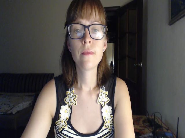 Live sex webcam photo for SmallUniverse #259196657