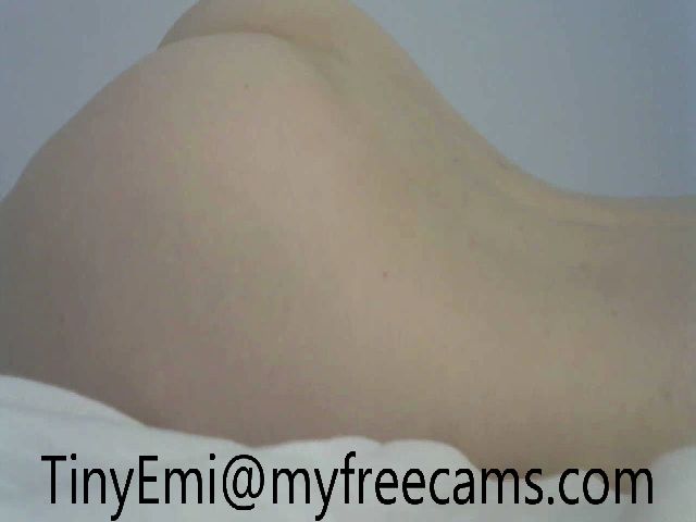 Live sex webcam photo for TinyEmi #261032875
