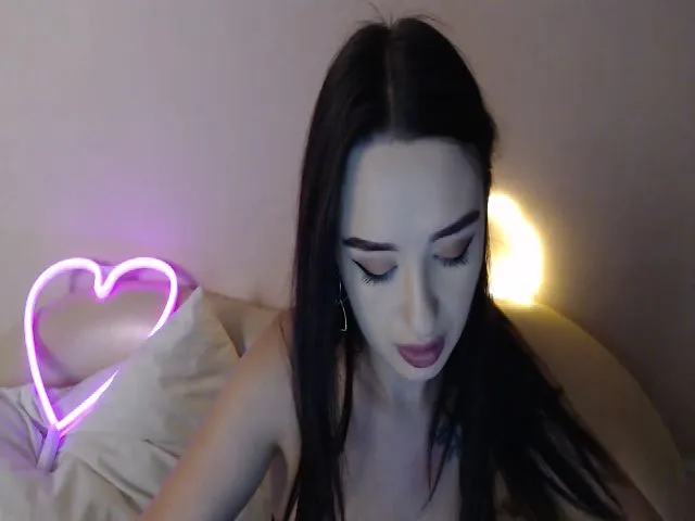 Live sex webcam photo for BennyJi #265388657