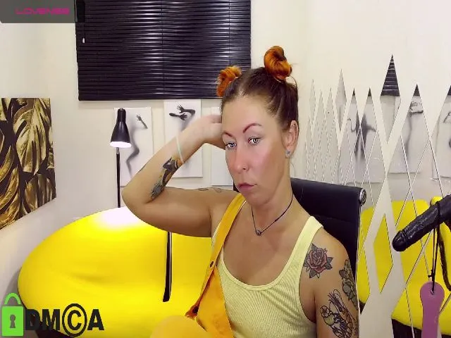 Live sex webcam photo for MarvelousLilu #262735970