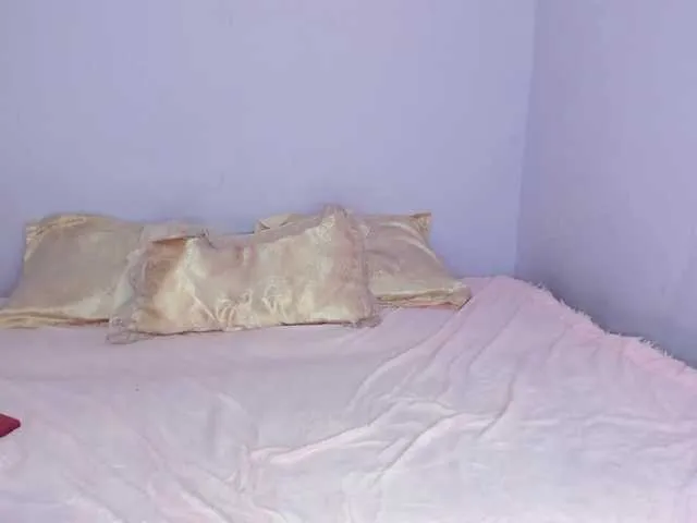 Live sex webcam photo for pink0811 #241298973
