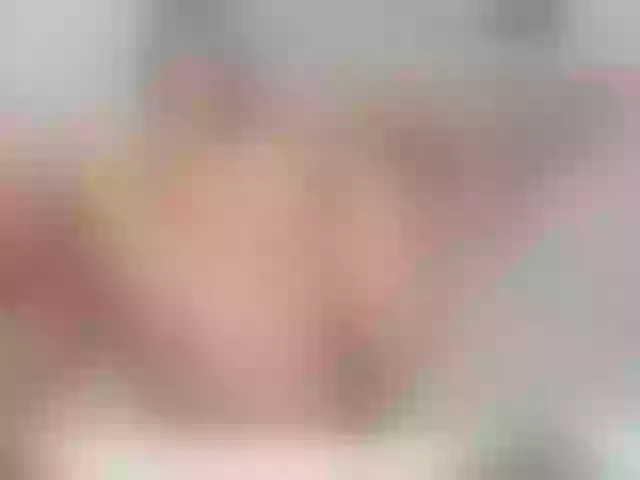 Live sex webcam photo for JudyDaria #258192435
