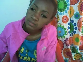 Live sex webcam photo for tinychloe #240570197