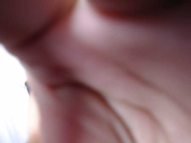 Live sex webcam photo for holly20a #287994839