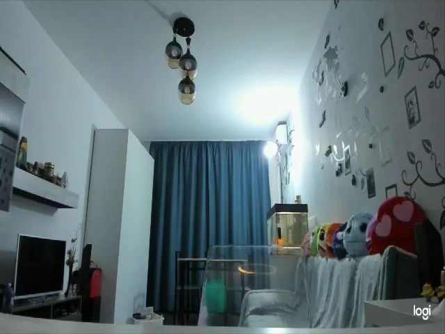 Live sex webcam photo for OneLife_ #255496945