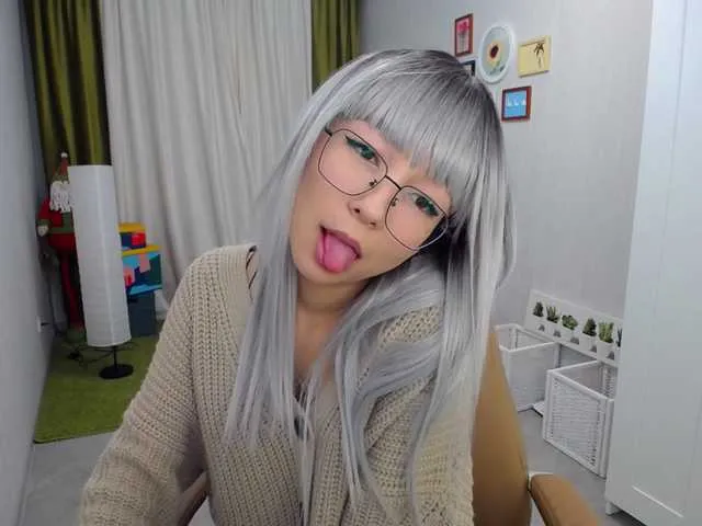 Live sex webcam photo for SoftHeartbeat #241098832