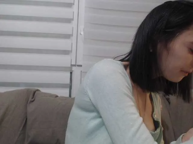Live sex webcam photo for cleophee #287942175