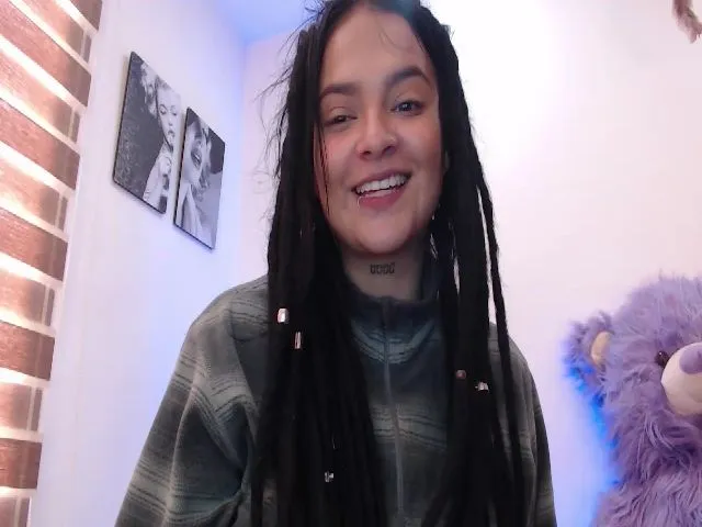 Live sex webcam photo for NinaFeliu #262628226