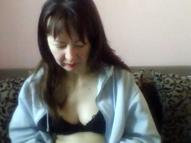 Live sex webcam photo for ladyirenka #241292157