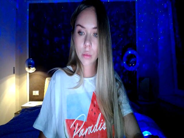 Live sex webcam photo for Linda_0nline #257081864