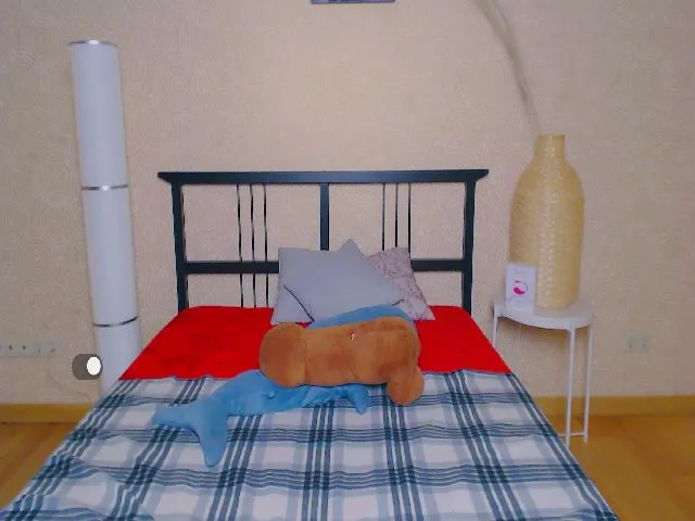 Live sex webcam photo for Elise_sweet #260893008