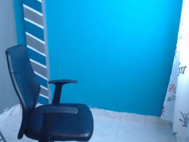 Live sex webcam photo for AntonelaConti #265012443