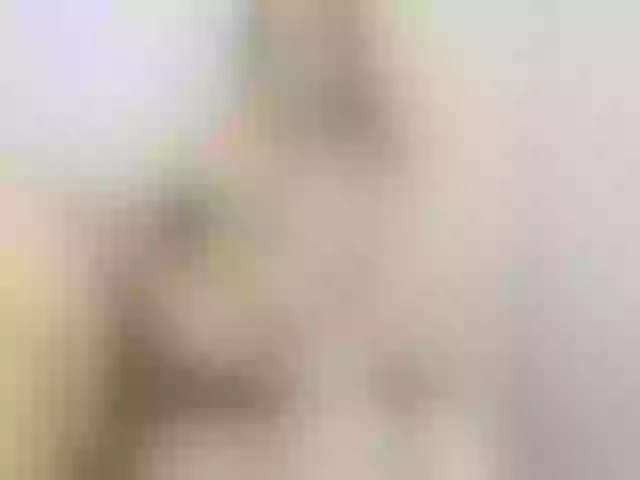 Live sex webcam photo for eliza01 #241058523
