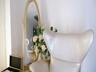 Live sex webcam photo for Anne_boleyn_ #252019278