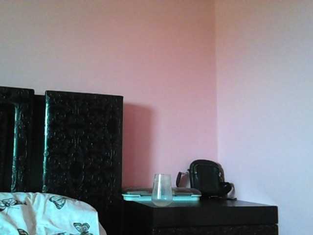 Live sex webcam photo for Imagicgirl98 #245686288