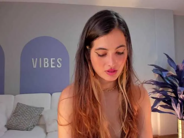 Live sex webcam photo for NickyWayne1 #287986999