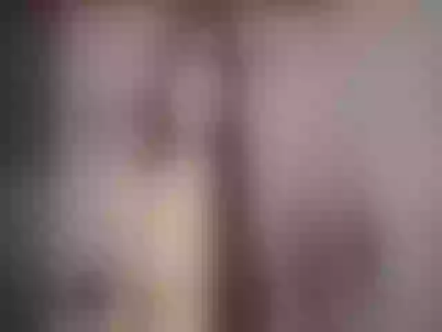 Live sex webcam photo for Noonalatin #254861945