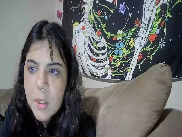 Live sex webcam photo for Lilmisspurp #257415025