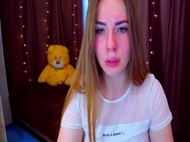 Live sex webcam photo for Minni_Mouse_ #259726936