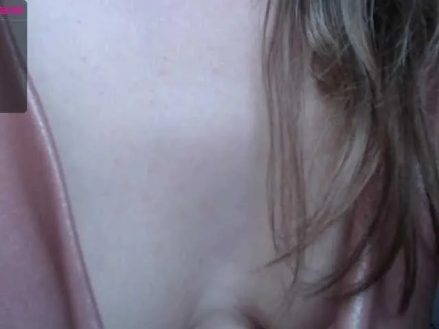 Live sex webcam photo for lisenok-888 #241055485