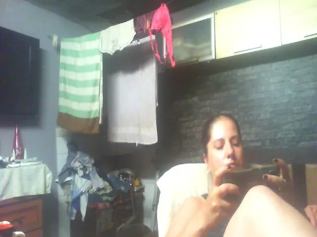 Live sex webcam photo for MGabrielle #261184231