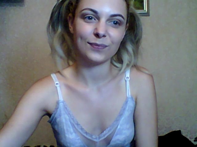Live sex webcam photo for BreeAngel #257509789