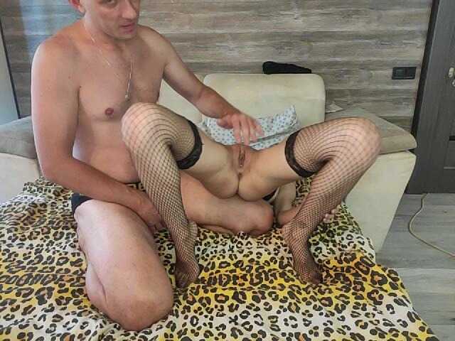 Live sex webcam photo for DirtyUp #250799682