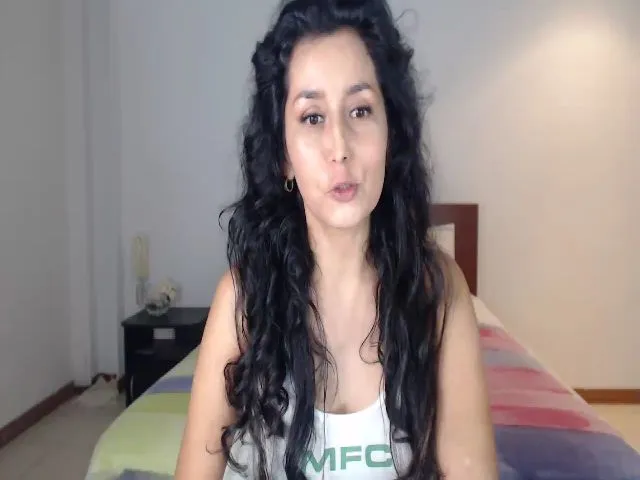 Live sex webcam photo for ppaprika #265244241