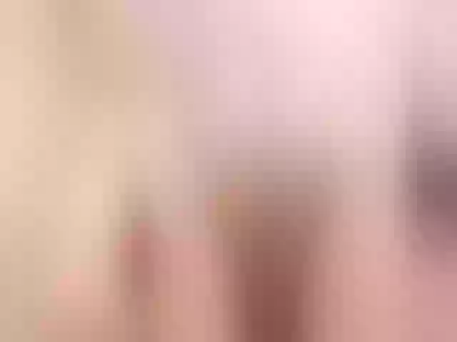 Live sex webcam photo for squirtblonde #260463323