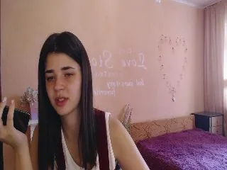 Live sex webcam photo for ImYourLucky #251804405