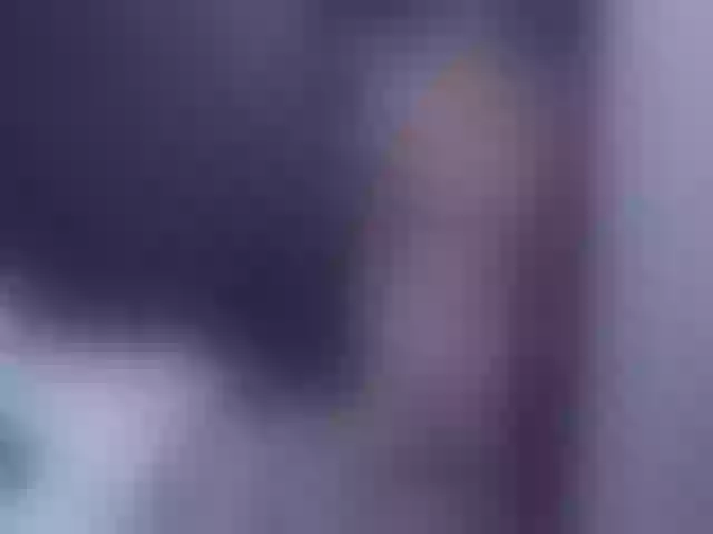 Live sex webcam photo for HUGETITS23XXX #261060555