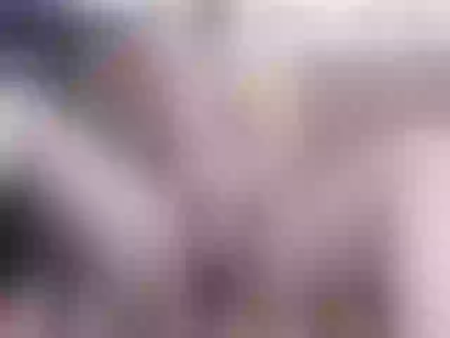 Live sex webcam photo for squirtblonde #254015746