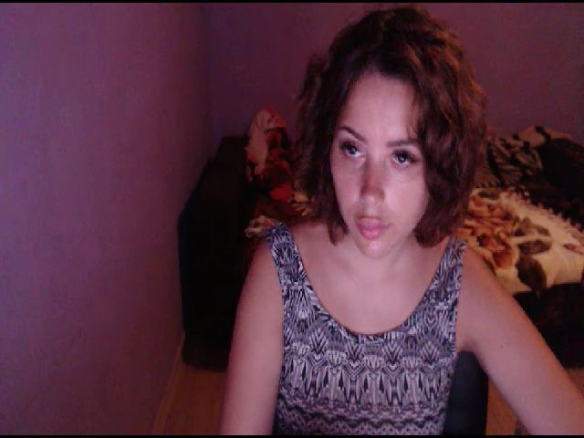 Live sex webcam photo for LoveJulliette #256379841