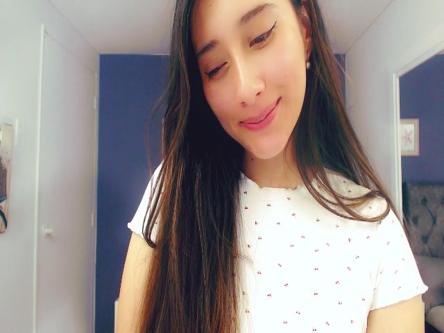 Live sex webcam photo for anniesclub #259078674