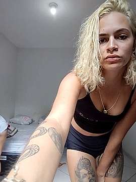 Live sex webcam photo for gabi_sanches #242144020